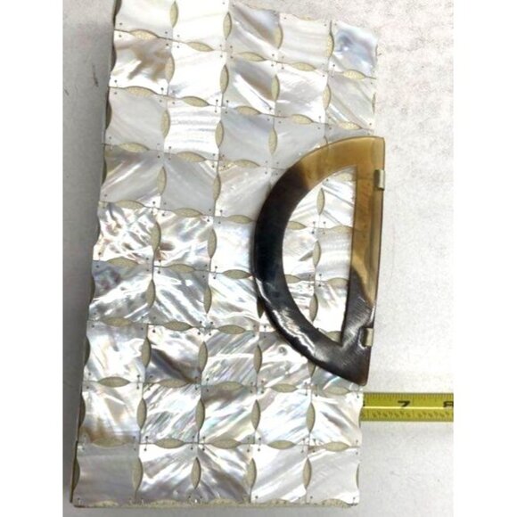 Mad Bags Handcrafted Mother Of Pearl Clutch Bag With Brown Handle Elegant Design - Picture 7 of 7